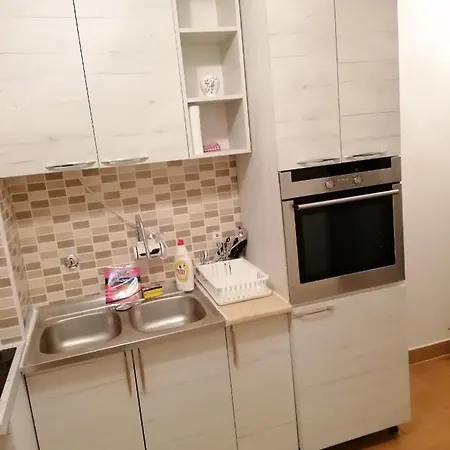 Apartment / Masta